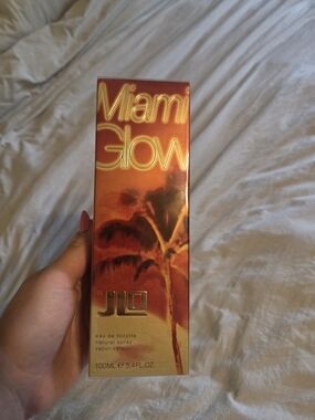 Miami Glow by JLo Eau de Toilette - Orange